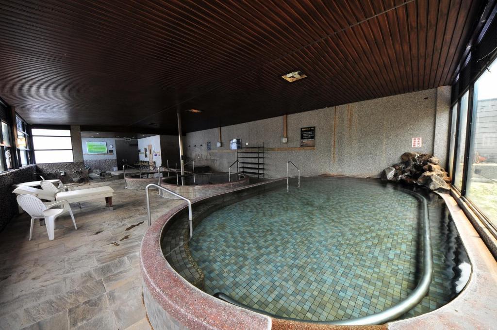 Chat Hot Spring Resort Цзилун Экстерьер фото