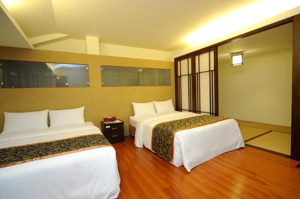 Chat Hot Spring Resort Цзилун Номер фото