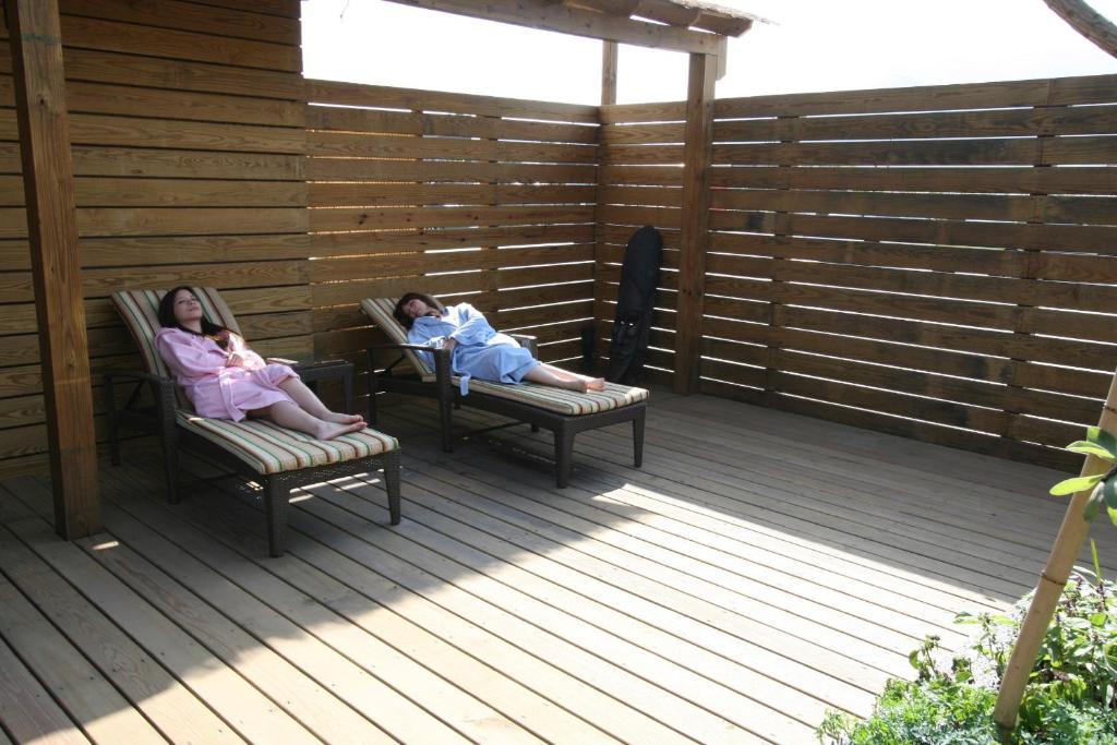 Chat Hot Spring Resort Цзилун Экстерьер фото